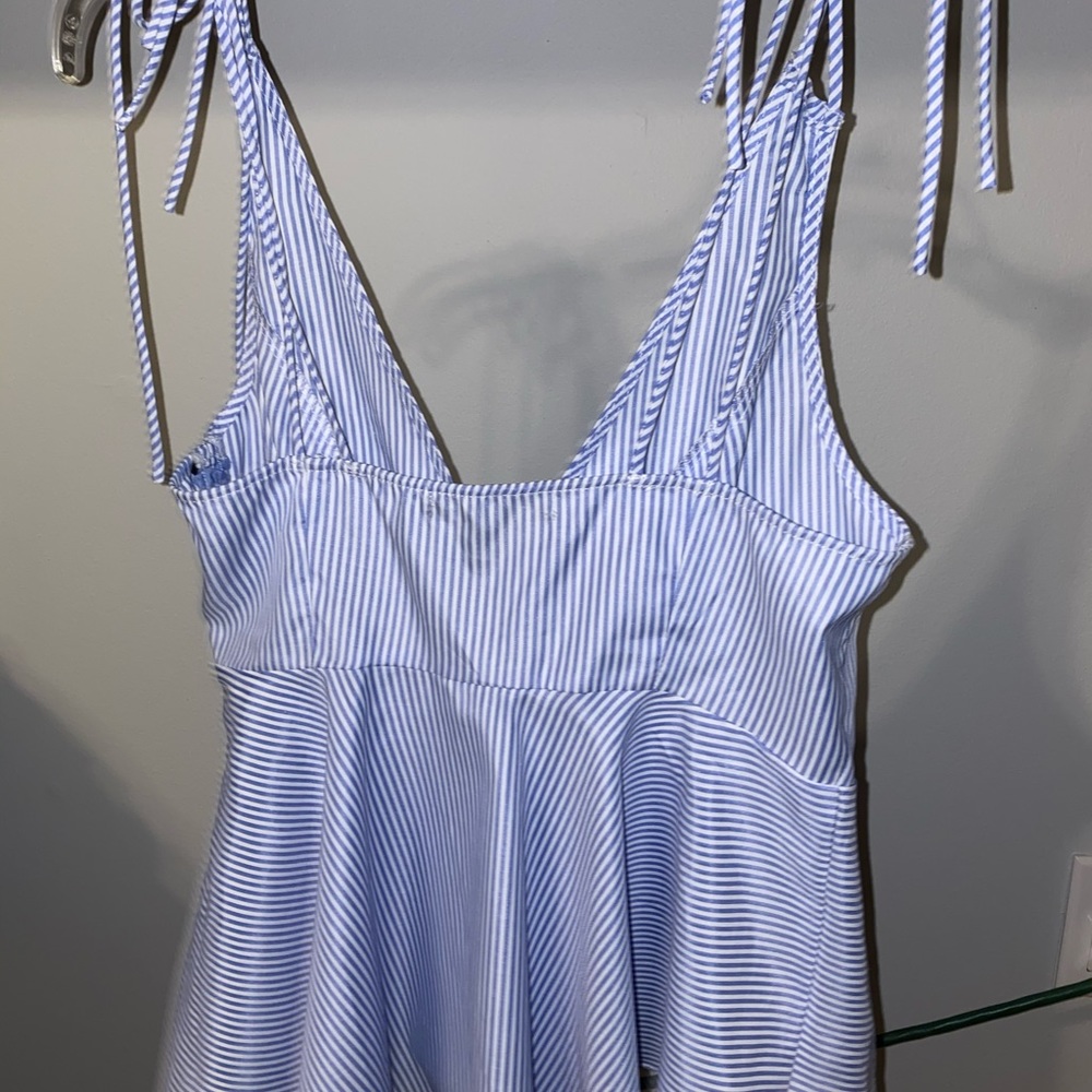 Striped Ruffled Tank Top - Picture 2 of 2